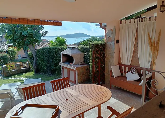 Villasimius, A 300 Mt Dalla * Villasimius